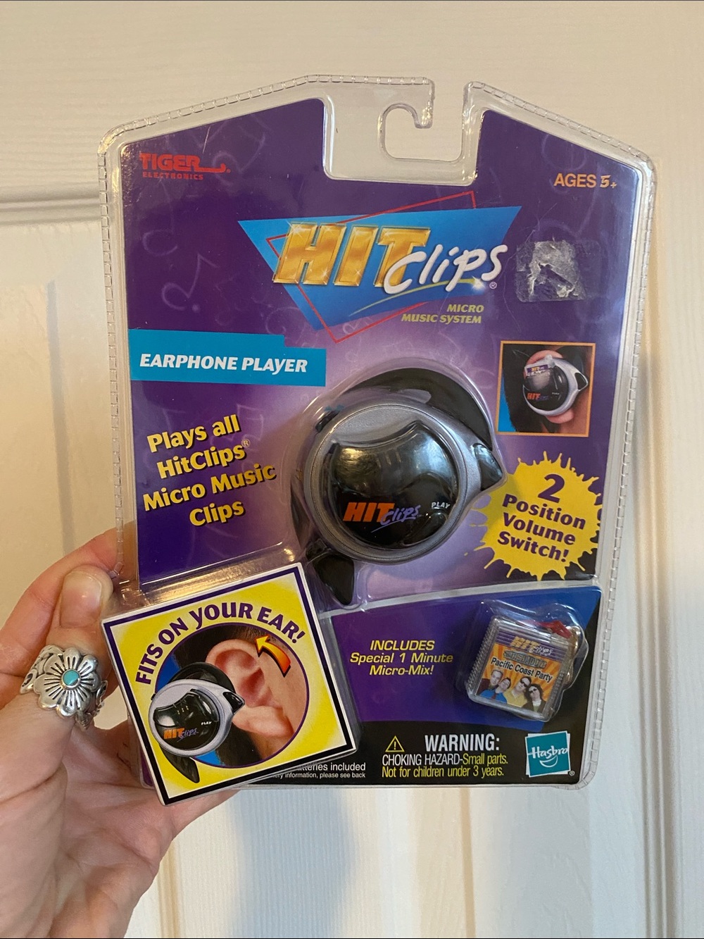 ๐ถ NWT Vintage 2002 Tiger Electronics HitClips Earphone Music Player Micro